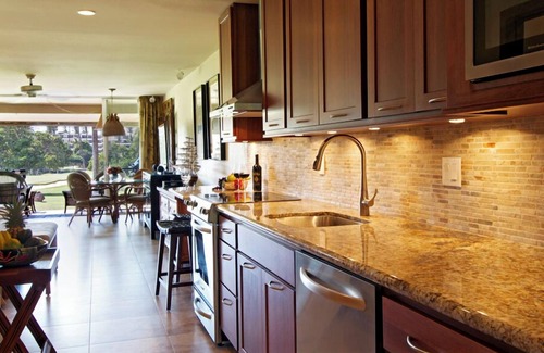 Kaanapali Condo | G110 - Ground floor, close to ocean and all amenities, great view