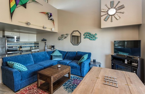 Gearhart Condo | G696 1 Bedroom Loft 4th Floor No cleaning fees