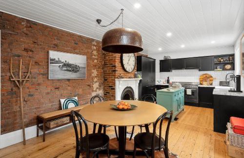 Newtown House | Gable House Geelong