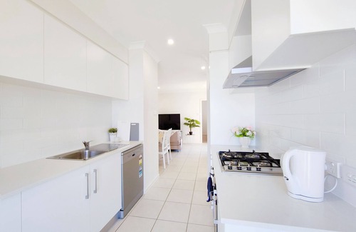 Sydney House | Gables/Box Hil/Maraylya 2Br granny flat with WiFi