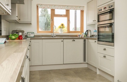 Bridport Cottage | Gabrianne