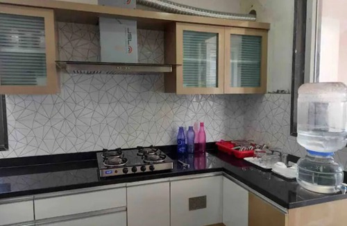 Financial District Apartment | Gachibowli*5TV*FreeWIFI,MaidServi,RO Water*Sleep12
