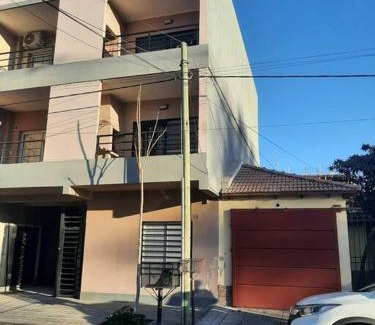 General Roca Apartment | Gadano Suites