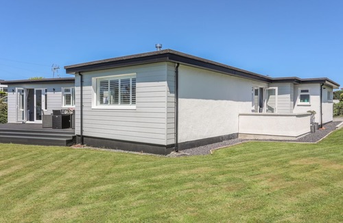 Trearddur Bay Cottage | Gadlys