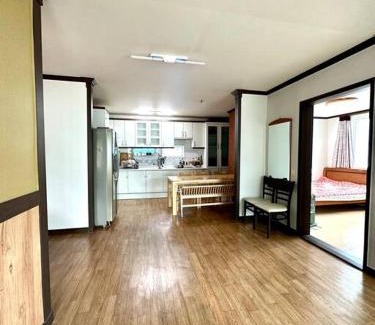 Hwajeong House | Gaedo Island Private House
