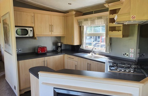 Corwen Cabin | Gaerhyfryd Static Caravan & family friendly site