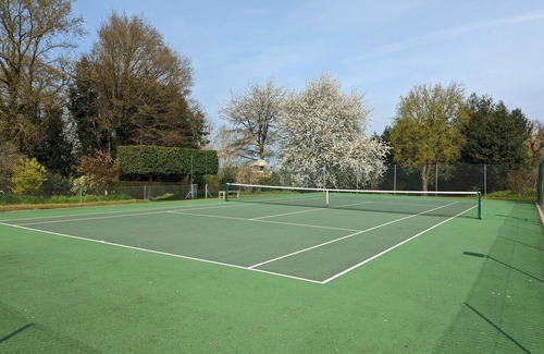 Norwich Cottage | Gaffers Cottage - sleeps 12 guests in 5 bedrooms