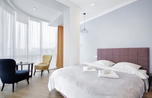 Arcadia Apartment | Gagarin Plaza Apartment in Prymors'kyi district