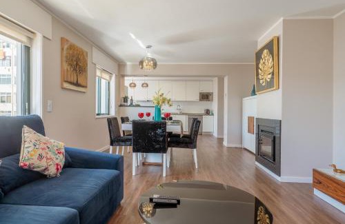 Vila Nova de Gaia Apartment | Gaia Terrace Apartamento Qian 2BR AC l Free Parking