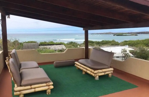Bahia de la Academia House | GALAPAGOS SHANGRI-LA 2 CASAS LEGAL&CLOSE TO BEACHnn