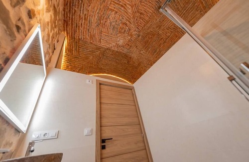 San Juan Apartment | Galarza Deluxe House XVI-XVII Free private parking