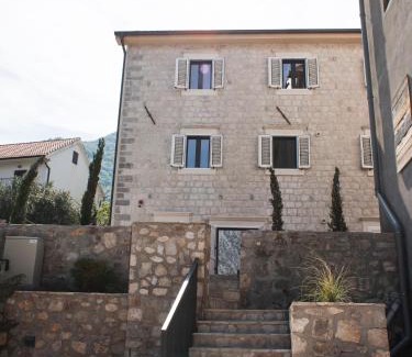 Prcanj Apartment | Galathea House