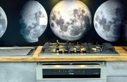 Lome Apartment | Galaxies.