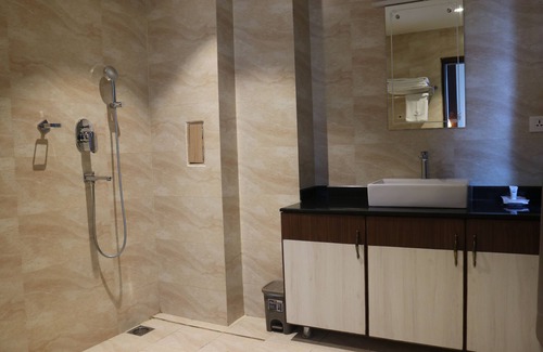 Bharatpur Hotel | Galaxy Garden Resort