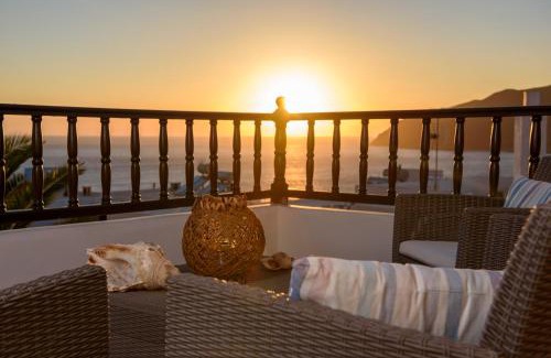 Aegiali House | Galaxy