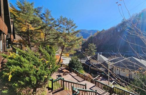 Bongpyeong Resort | Galaxy X Hotel Type Caravan Glamping & Pension