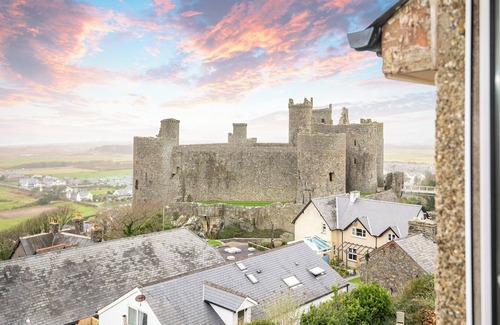 Harlech Cottage | Galeri Harlech Townhouse