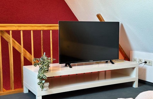 Stadtmitte Apartment | Galerie-Dachstudio- Ruhig & kompakt-Waschmaschine- WLAN- Parkplatz