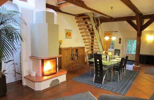 Stadland House | Galeriewohnung 1 mit Hauscharakter