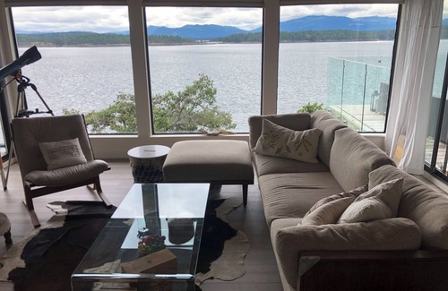Galiano House | Galiano Point of View