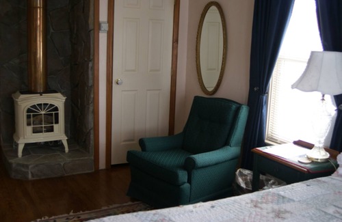 Red Lodge Bed & Breakfast | Gallagher's Irish Rose
