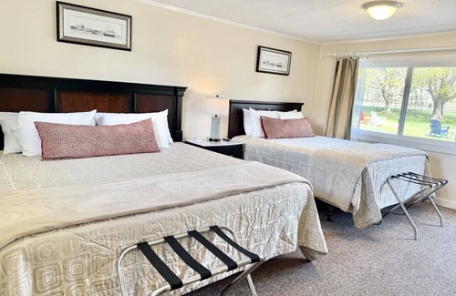 Hulls Cove Hotel | Gallaghers Travels Room 7