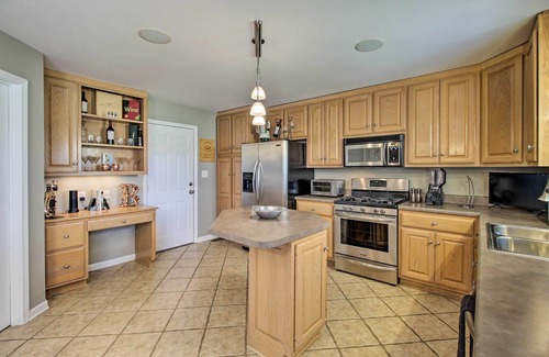 Gallatin House | Gallatin House on Long Hollow Golf Course!