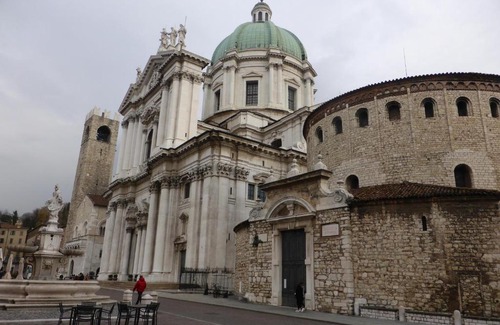 Brescia Antica House | Galleria d'Arte - Foresteria