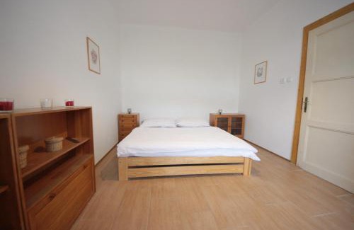 Podoli Apartment | Gallery Apartment