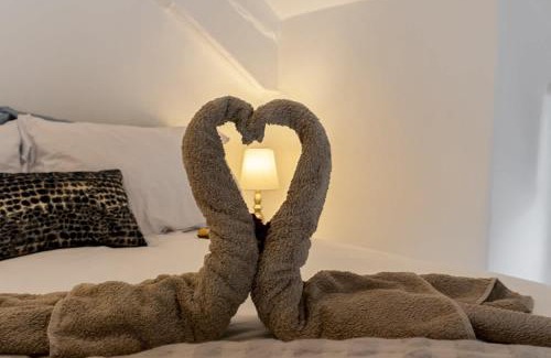 Chagford House | Gallery Lodge Holiday Home