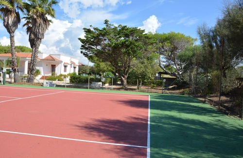 Pizzo Villa | GALLIPOLI LIDO PIZZO Villa 20 steps from the sea with tennis court