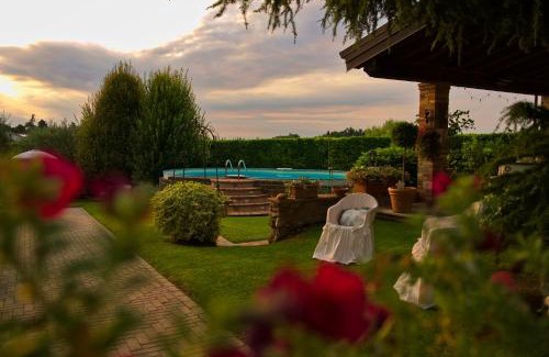 Monzambano Bed & Breakfast | Gallo delle Pille