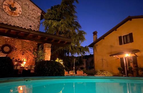 Monzambano Bed & Breakfast | Gallo delle Pille