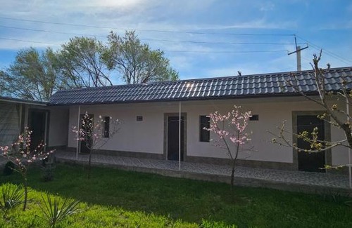 Parakar Hotel | Galstyans Hotel Zvartnots Airport