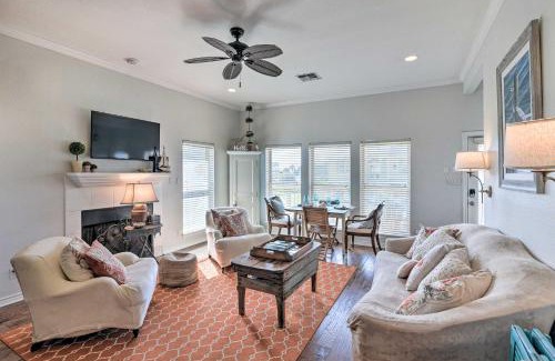 Pirates Beach West House | Galveston Beach Retreat House - Walk to Beach