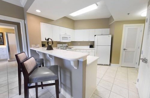 Beachside Village Condo | Galveston Condo/Pool 2BR Directly on Beach - No Street to Cross!