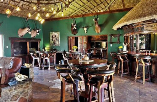 Joe Morolong Cabin | Gamagara Africa Private Nature Reserve