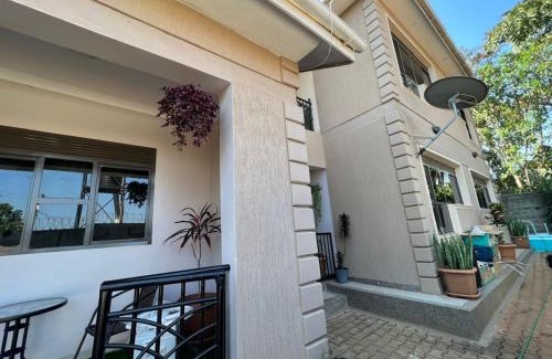 Entebbe Apartment | Gamaleo Apartments Namulanda