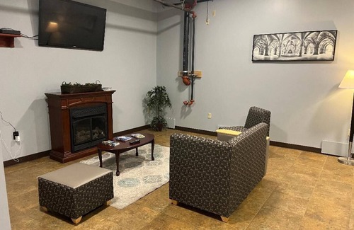 Antes Fort Hotel | Gamble Farm Inn and Suites