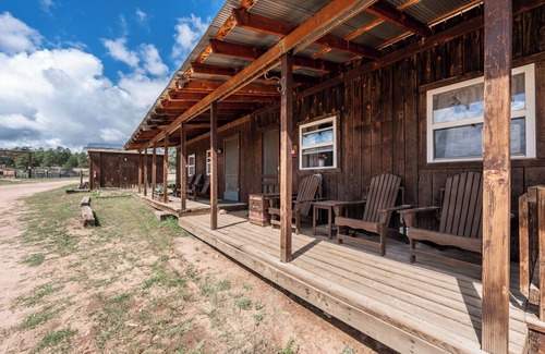 Lake George Cabin | Gambler Cabin - Kitchen Included