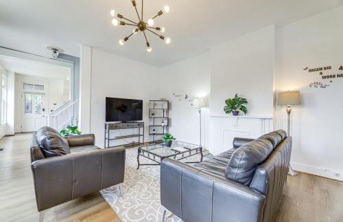 East Price Hill House | Game Days, Grubs and More Updated Cincinnati Home!