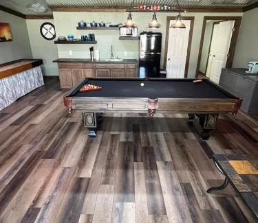 Montgomery House | Game Junction