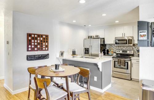 Southeast Boise House | Game Night Condo, Downtown - Bsu - Darts & More!