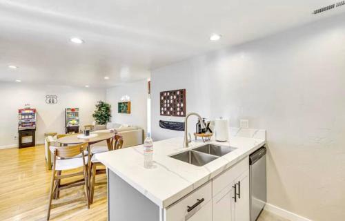 Southeast Boise House | Game Night Condo, Pool & Close To Bsu