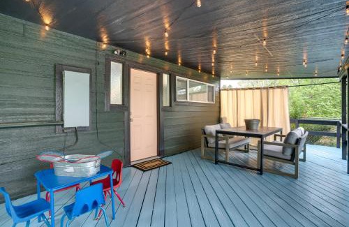 Loveland House | Game Room and Fire Pit Family-Friendly Loveland Gem