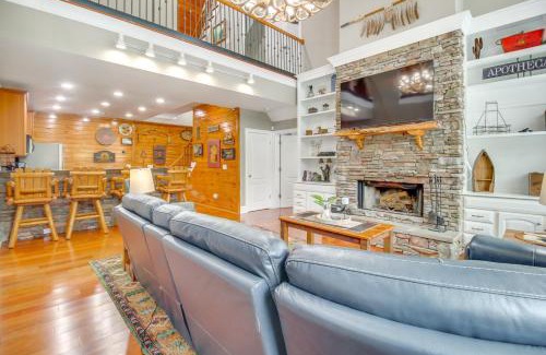East Ellijay House | Game Room and Fire Pit Riverfront Home in Ellijay!