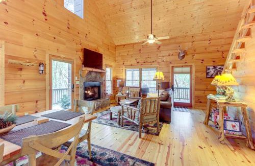 Blue Ridge House | Game Room and Hot Tub Cabin 9 Mi to Blue Ridge!