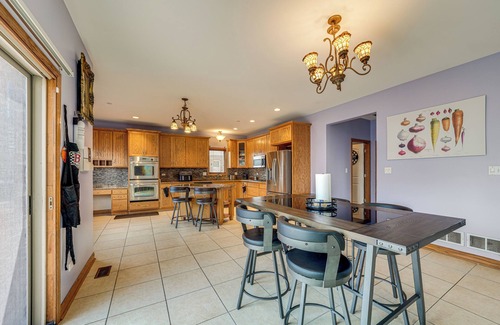 Matteson House | Game Room & Deck: Family Home in Chicago Area!