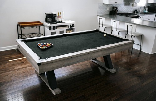 Belmont Cragin Apartment | Game Room Fire-pit Playground Gym Billiard