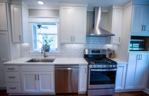 North of Grand House | Game Room/Foosball/3BD/Families/Coffee Bar/Poker
